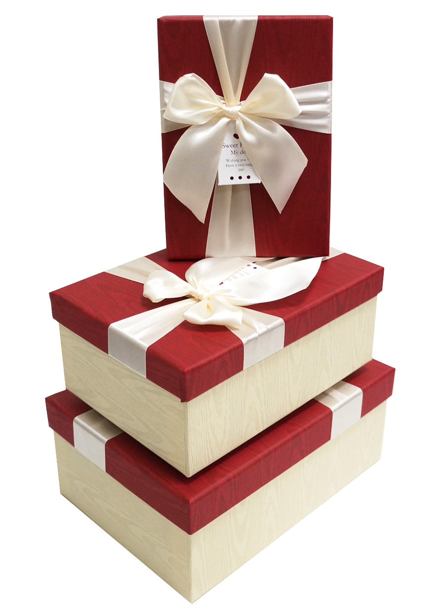 Купить упаковку в новосибирске. Красивая подарочная упаковка. Подарочная коробка прямоугольная. Красивые 3 коробочки для подарка. Подарочные коробки стопка.