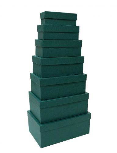 Набор из семи прямоугольных подарочных коробок изумрудно-зелёного цвета, отделка матовой фактурной бумагой, размер 28*18*11,5 см.
