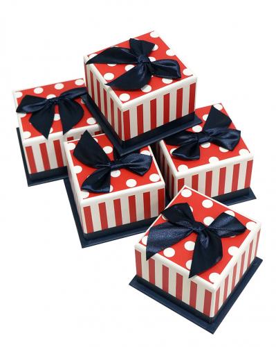 Набор подарочных коробок (один размер в упаковке) А-14810 (Красный)