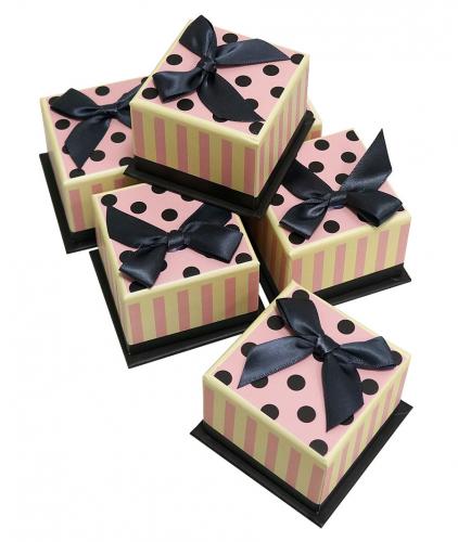Набор подарочных коробок (один размер в упаковке) А-14810 (Розовый)