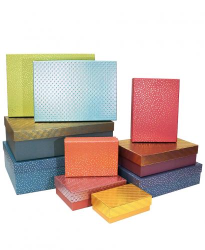 Набор из десяти прямоугольных подарочных коробок разных расцветок, отделка матовой бумагой с тиснением "мелкий узор", размер 37*27*11 см.