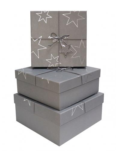 Набор из трёх квадратных подарочных коробок серого цвета с рисунком "Звёзды", размер 24*24*11 см.