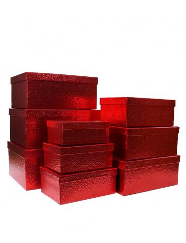 Набор из девяти красных блестящих прямоугольных подарочных коробок, отделка фактурной бумагой, размер 35*27*16 см.