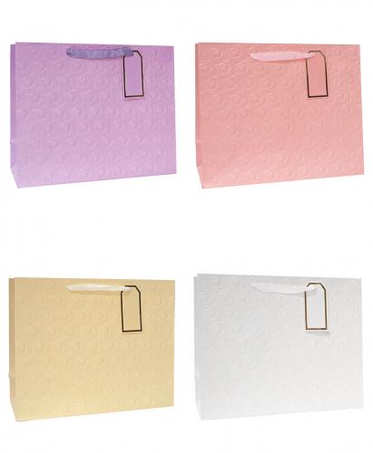 Горизонтальные бумажные фактурные подарочные однотонные пакеты, серия "Объёмные цветы", размер 42*31*12 см.